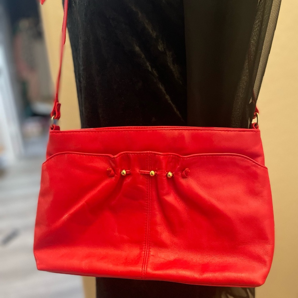 Vintage leather Elegant Red Women's Shoulder Bag